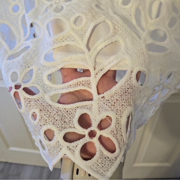 Amazon Off Shoulder Lace Dress, Size XL (NWT) - Picture 6 of 9